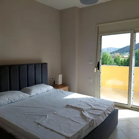 South Vlorë